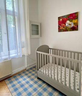 KuDAMM Charming Old Home,5-9ppl,Family Friendly,Wifi,Savignyplatz - 6
