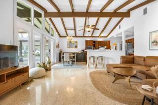 Beachside Paradise Game Room & Pool Oasis - 0