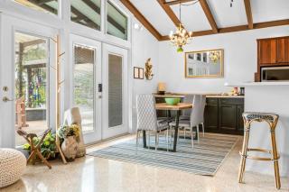 Beachside Paradise Game Room & Pool Oasis - 8