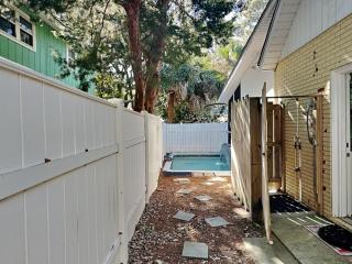 Under The Tybee Sun by Tybee Vacation Rentals - 6