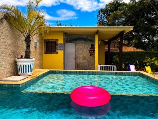 Recantos Pinheiros - Casa inteira, até 15 hóspedes - Piscina privativa, sinuca, ar condicionado e TVs nos 4 quartos - Condomínio Orla 500, lado praia - Unamar, Cabo Frio-RJ - 6