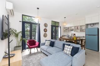 Casa Korsi Apartments At Santa Ana - 2