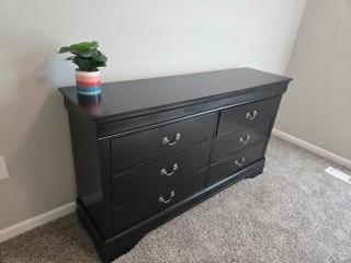 Parks & Trails • Pet Friendly • 3 Queen BR - 7