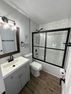 Remodeled 3BR 2B Home Near Hospitals, Highway, and OSU - 3