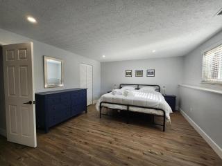 Remodeled 3BR 2B Home Near Hospitals, Highway, and OSU - 1