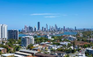 Boutique Apartments Southport - 2