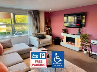 York City Centre Flat near Minster - River View and Free Parking - 0