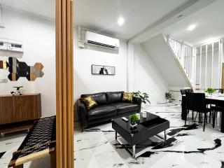 Number 31 Bangkok Family - 6