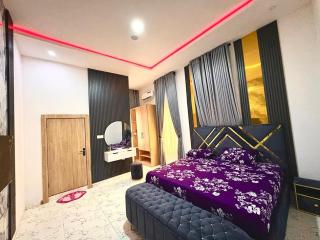 A & F Luxury Homes - 2