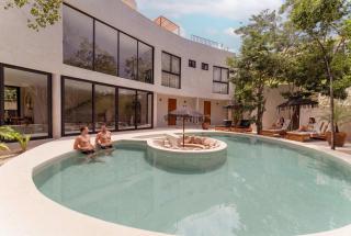 Villa Chumuuk - Modern 5BR Sanctuary with Large Pool and Rooftop Terrace - 9