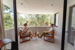 Villa Chumuuk - Modern 5BR Sanctuary with Large Pool and Rooftop Terrace - 5