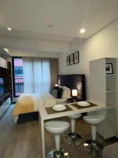 Cozy Loft in the Heart of the City - 8