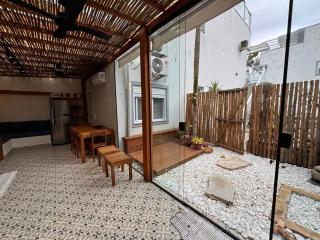 Thali House com Varanda Gourmet e churrasqueira, Piscina, 950M da praia, WiFi, AC, 2 vagas para carro - 2