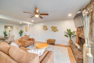 5 Mi to Route 66 Fun! Tulsa Towhome with Game Room - 5