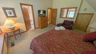 Circle 4 Condo 14 - 7