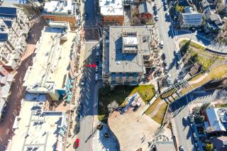 Ski in Ski out Main Street Balcony Hot Tub - 9
