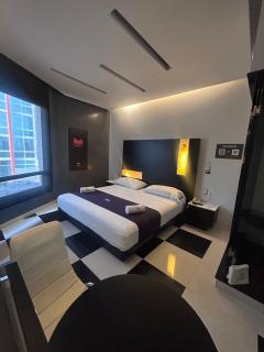 Auto Hotel Via Uno - 0