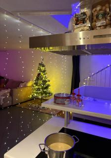 Sky Harmony Penthouse mit Wasserbett, Jacuzzi und Grill - 7