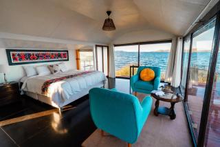 Overwater Titicaca Lodge - 8