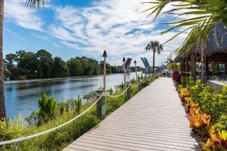 Two Waterfront Townhomes-Cape Crossing Resort - 8