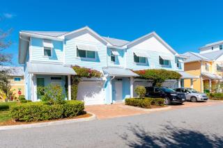 Two Waterfront Townhomes-Cape Crossing Resort - 6