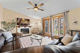 Family 4BR Home with Patio by Willowcreek Park - 5