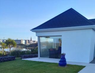 Ferry Lodge Cottage - 0