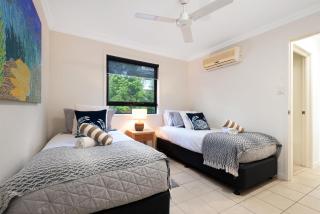 Oasis 2 bedroom Apartment with buggy - 5