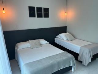 Beach House Mariscal - Casa Alto Padrão para até 7 Pessoas - 3