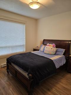 Bright Private Room in Echo Valley Home - 0