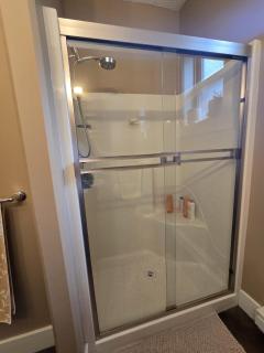 Bright Private Room in Echo Valley Home - 4