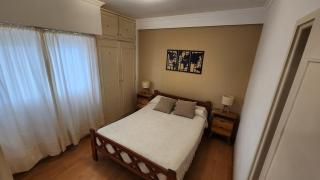 Hermosos Departamentos en Mar del Plata en el Centro La Perla a 2 cuadras de la playa, costa y peatonal, uno con balcón y vista al mar y otro interno - 7