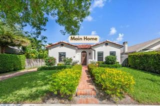 Spanish Charm 4BR Guest House Private Yard - 6