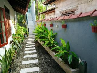 The Rail Villa Unawatuna - 8