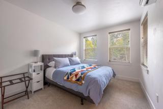 Evergreen Retreat B 30 Night Minimum - 4