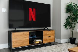 Excellent Town Home 2BR in WEHO Parking,Gym,Pool - 8