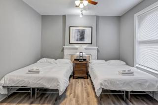 Beautiful Unit in Shaw Community -4228b - 4
