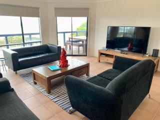 Sandcastle - A Esplanade Place, Stunning Views - 4