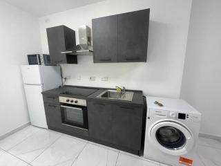 Seven, FL03, App01 - St Julian's - 8