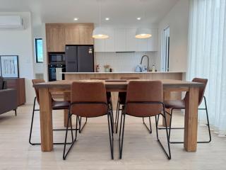 Your Country View Nest - 5