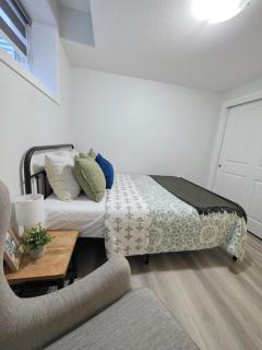 Amaville - Two BRM Suite in West Edmonton - 1