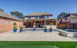 Heated Pool • Hot Tub • Game Loft • 4BR - 1