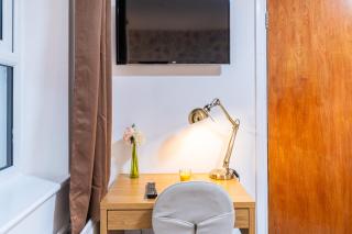 3 BR 3BA Kensington Stay by Plotseeker Sleeps 8 - 3