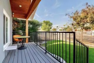 BBQ • Alfresco Dining • Near SoFi & L.A. Basecamp - 9