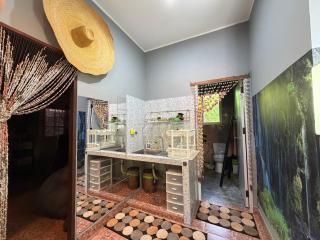 Beachfront bungalow south of Phuket - 8