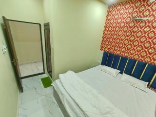 Shree gora parvati stay - 1