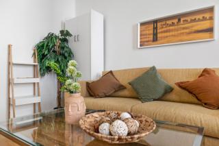 Central Dreamscape 1BR Ideal for Long Stays - 2