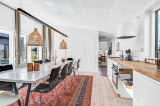 Unique And Modern Holiday Home In Marielyst - 6