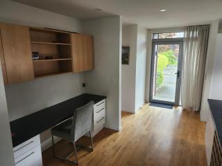 Peninsular Lakefront - 6