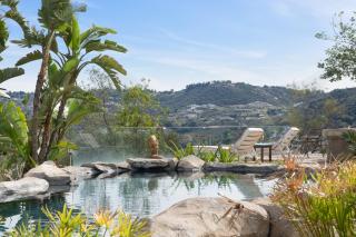 Beso De Cielo or Slow Sip of Solitude - 7